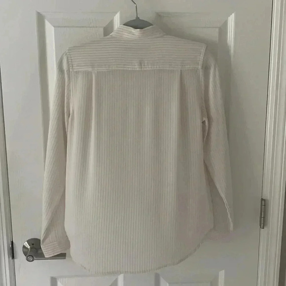 Loft Button Down Blouse- cream with silver metallic pinstripes size Small Petite - Picture 4 of 6